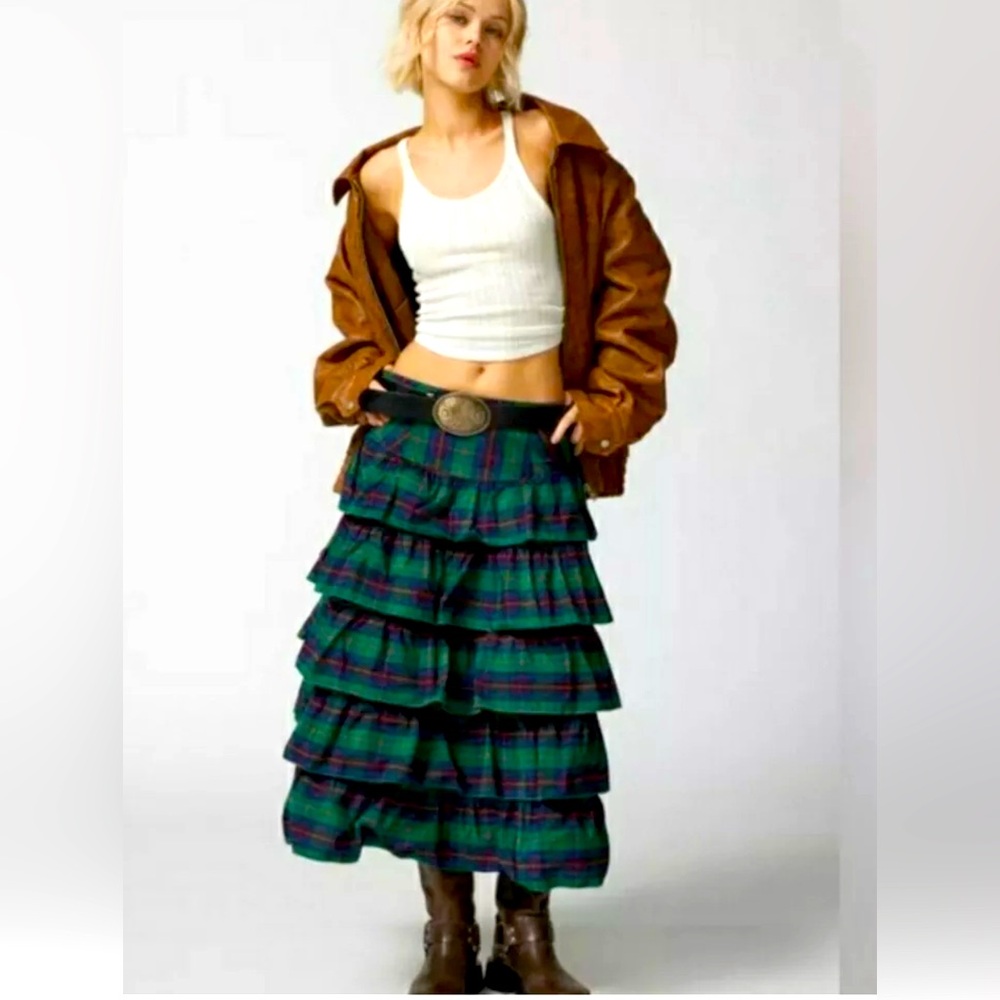 Urban Outfitters Midi Maxi Skirt Rainee Tiered Holiday Green Plaid NEW Small